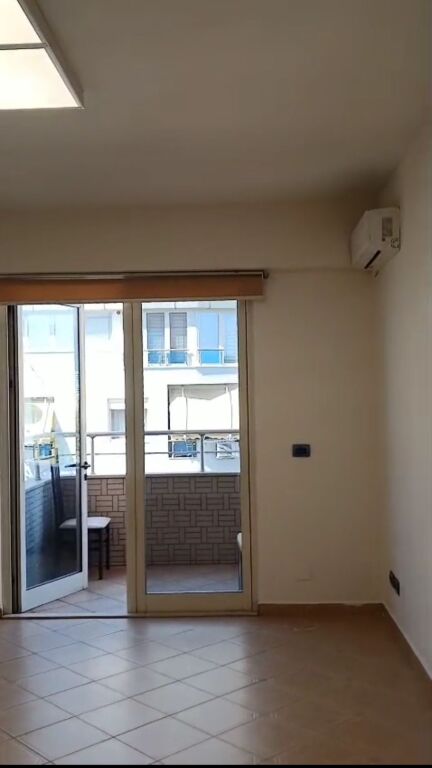 Rent | Ambjent Biznesi | Rruga Sami Frashëri | 600 €/month