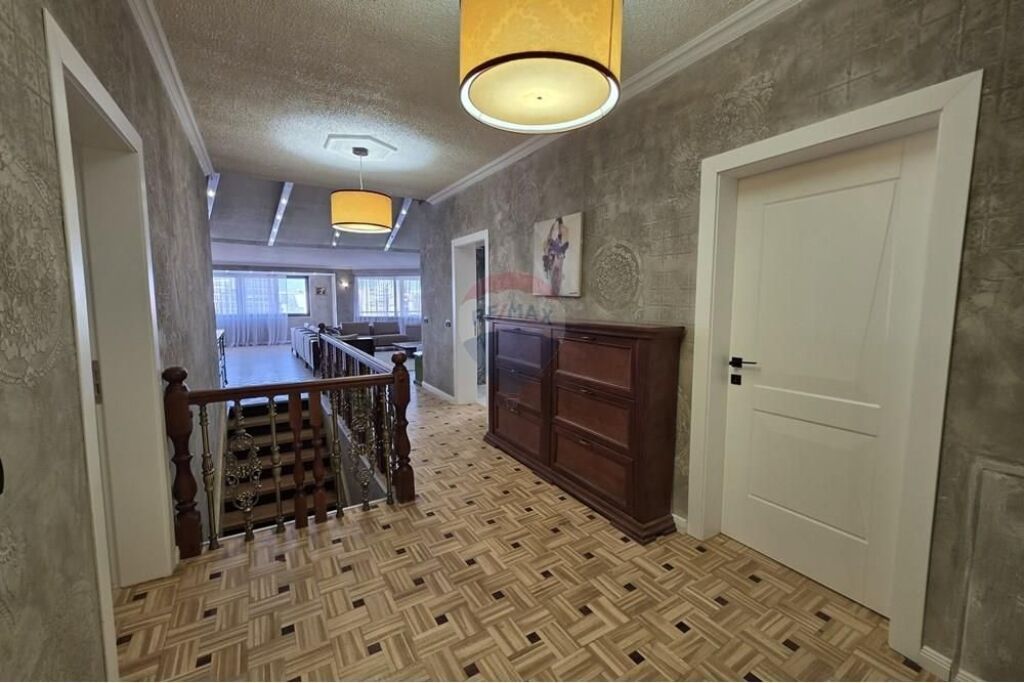 SUPER PENTHOUSE PER SHITJE TE LIQENI!(ID: 530281026-1281)