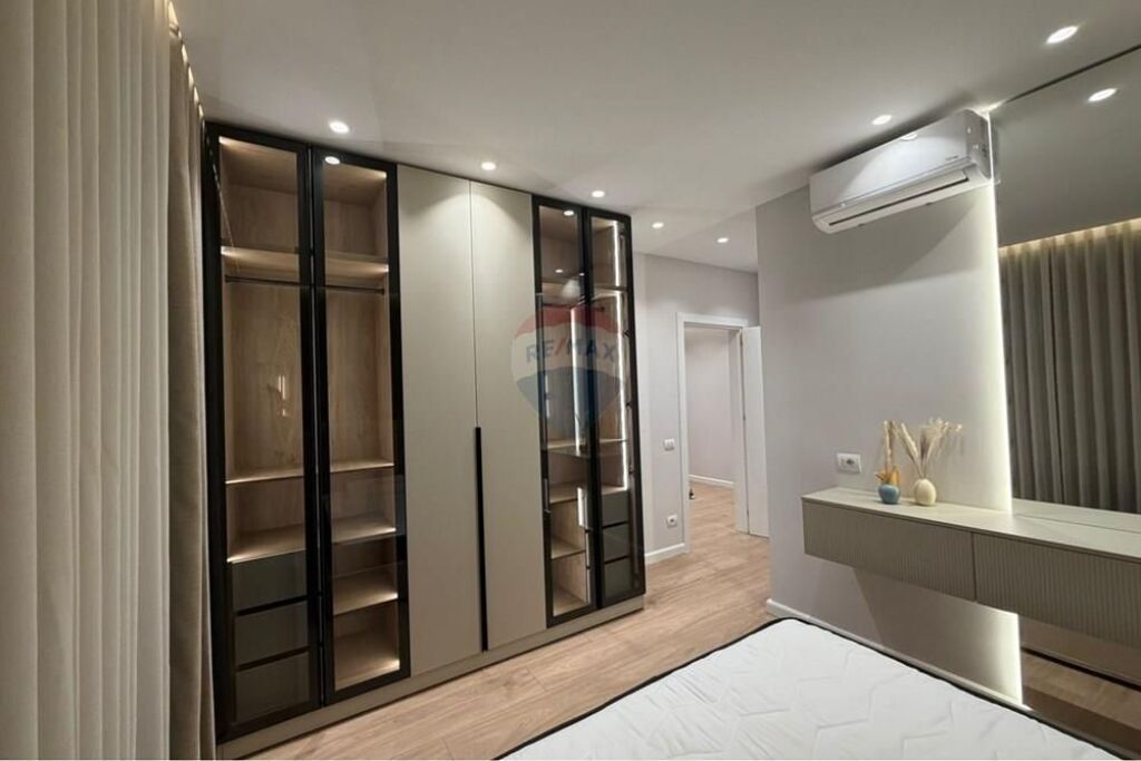 Apartament per shitje 2+1+2 tek Mine Peza