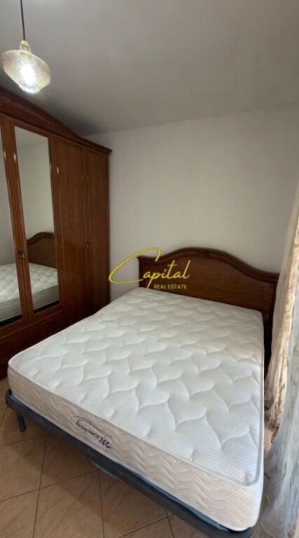 APARTAMENT ME QIRA 1+1 PALLATI ME SHIGJETA 45.000 LEKE