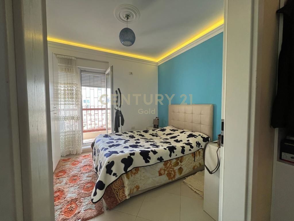 WE SELL APARTMENT 2+1+2 AT MAGNET COMPLEX,( 21 DHJETORI )