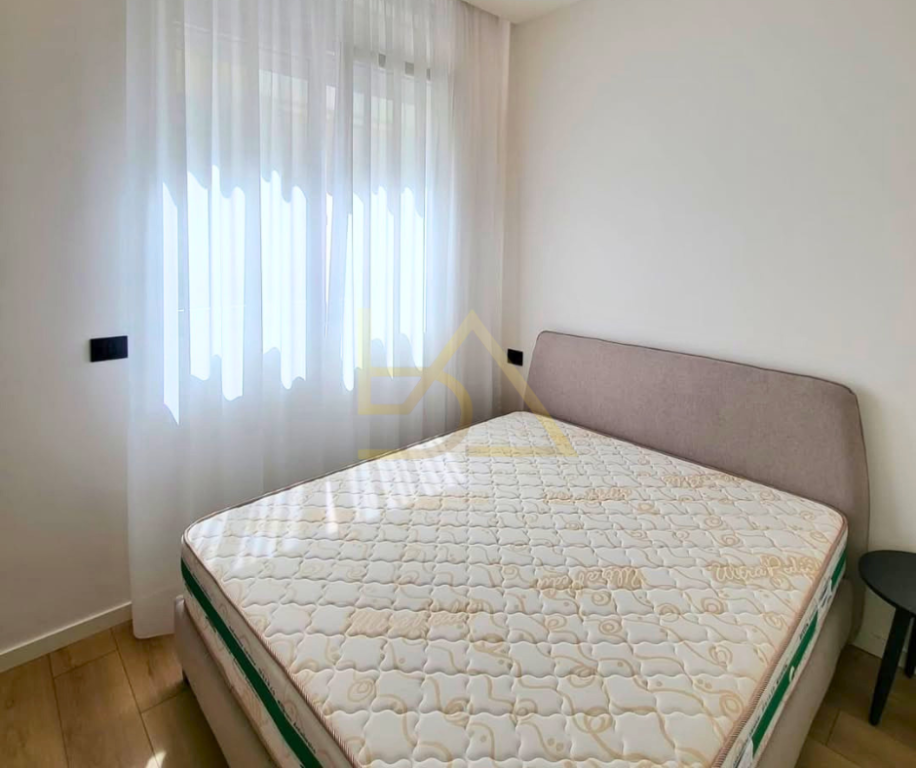 Shitet Apartament – Liqeni i Thatë, Tiranë
