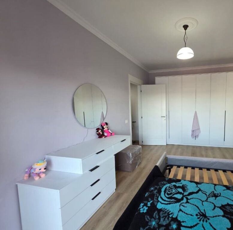 Offriamo in affitto appartamento 2+1+2+ posto auto