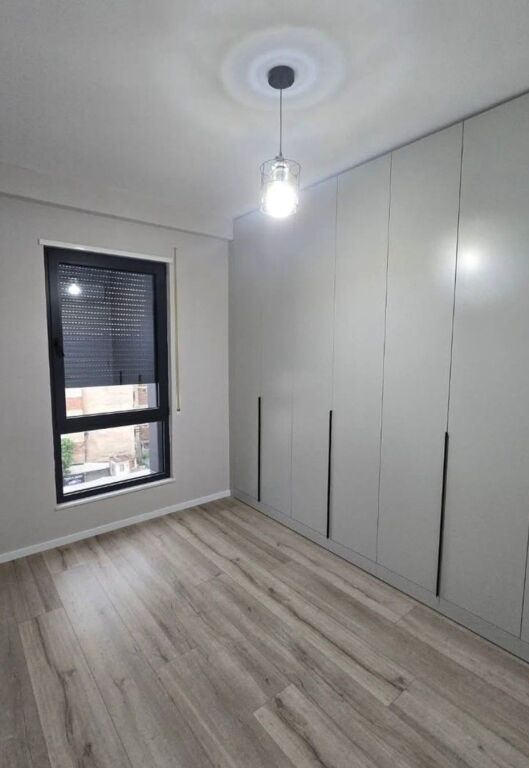 Shitet Apartament 2+1+2 + Garderobë – Rezidenca Erli