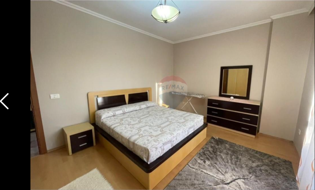 Apartament per qera 1+1 tek Shkolla e Baletit