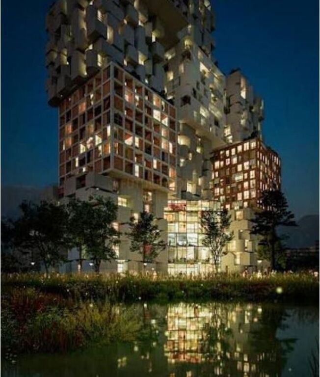 Shitet, Apartament 1+1 , Rruga Muhamet Gjollesha, Tirane .