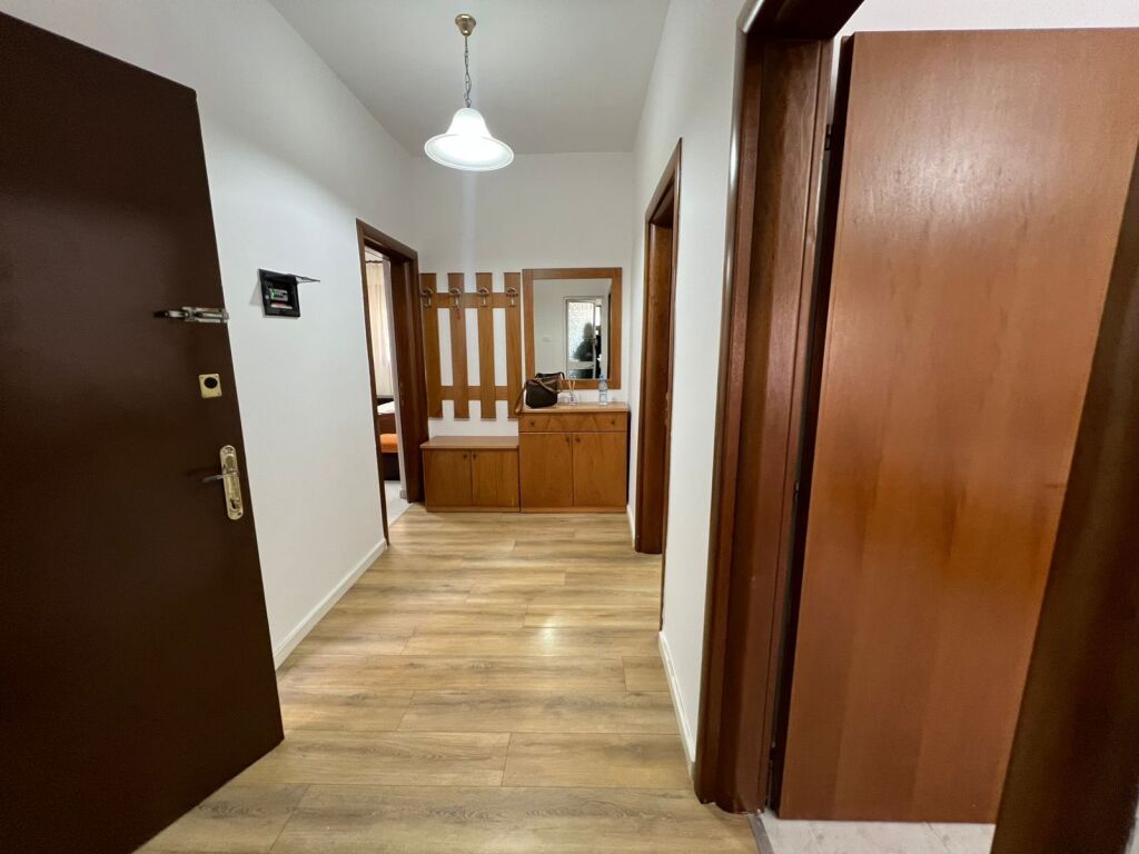 Apartament 2+1 per shitje te Myslym Shyri, Mundesi Ndarjeje