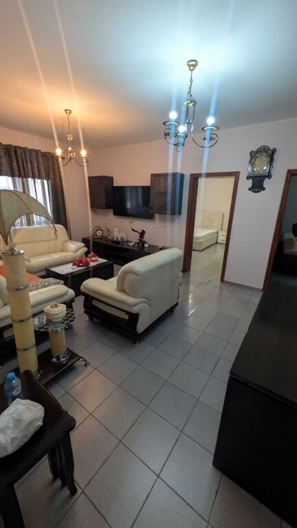 Jepet me Qera  Apartament 2+1+ Verande te Fresku, afer Furr Buke Melisa