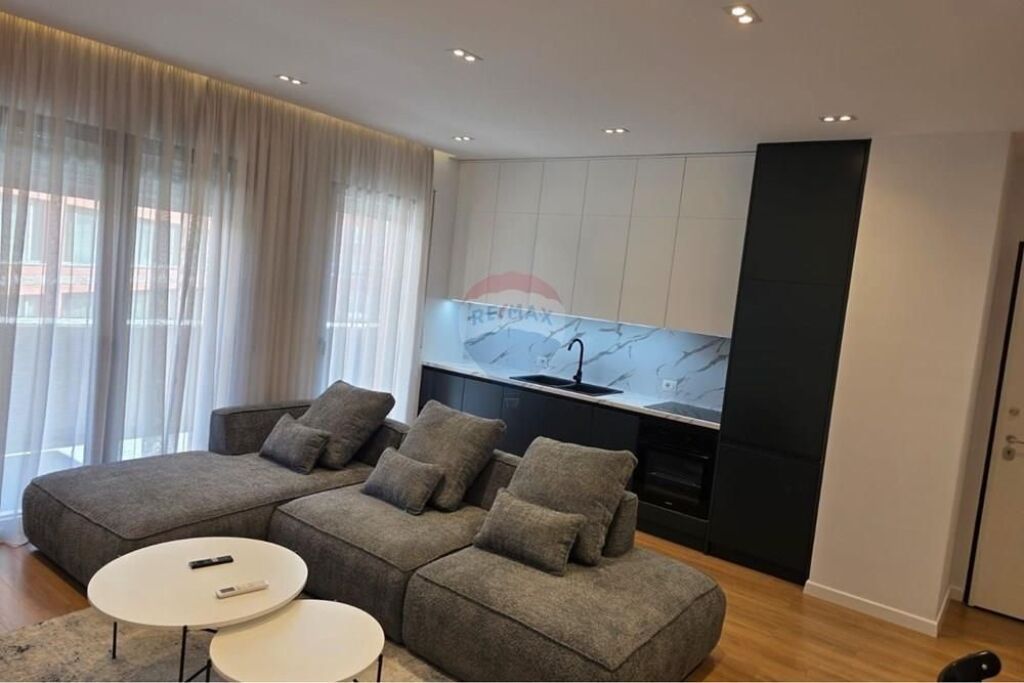 Apartament 1+1 me qira tek Kompleksi Delijorgji