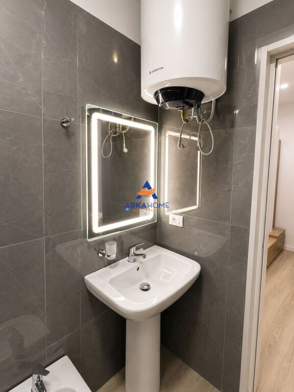 APPARTAMENTO IN AFFITTO 1+1+BALCONE "EX PARCO, DIETRO GLOBE" 50.000 LEKE