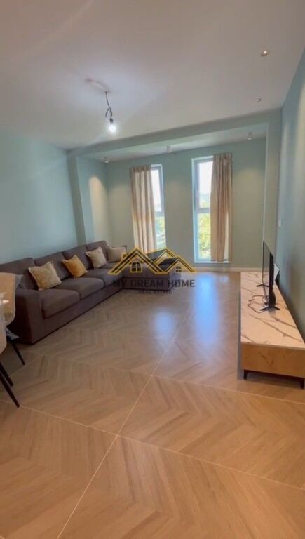 Jepet me Qira Kati i Dytë i një Ndërtese 3-Katëshe 1+1 në Spitallë, Durrës