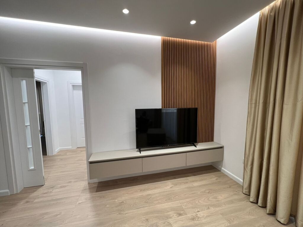 For Rent 2+1+2 At Zogu I Zi 📍