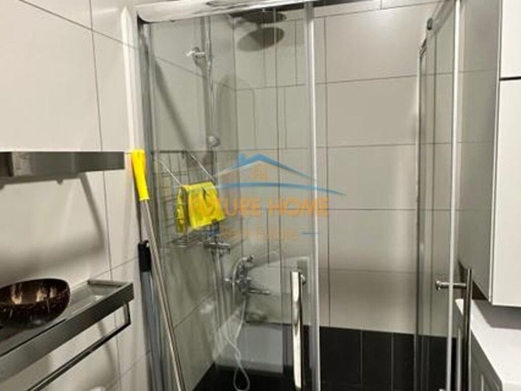 Shitet,Apartament 2+1, Selitë, Tiranë