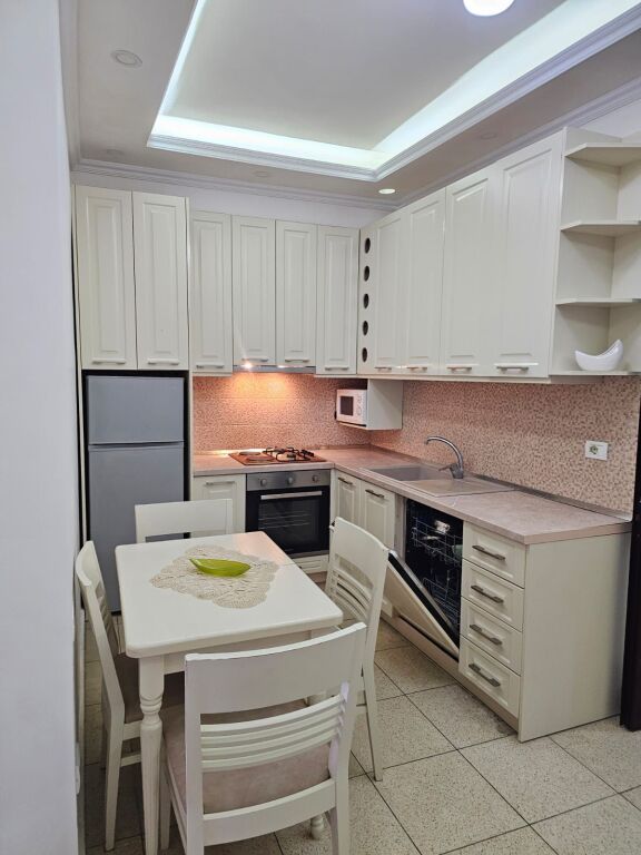 JEPET ME QERA APARTAMENT 1+1 GJYKATES, DURRËS