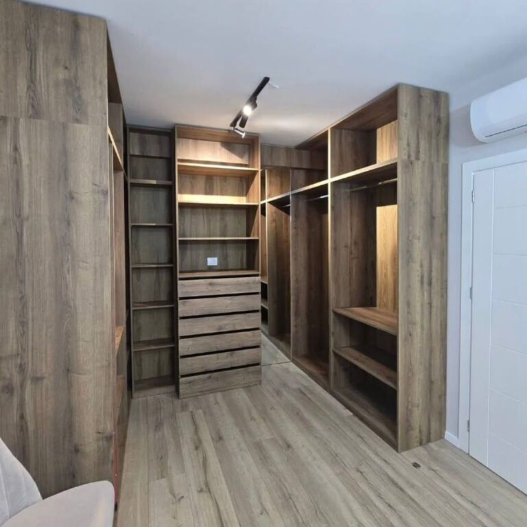 🏡✨ Shitet Apartament 2+1+2 + Garderobë – Rezidenca Erli, Tiranë ✨🏡