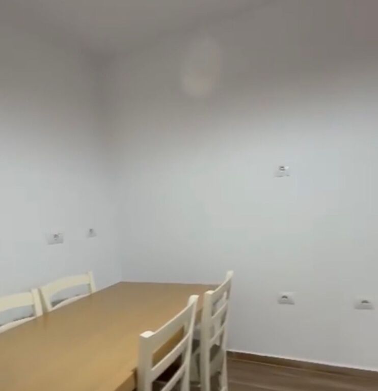 Apartament 1+1 tek Fusha e Aviacionit