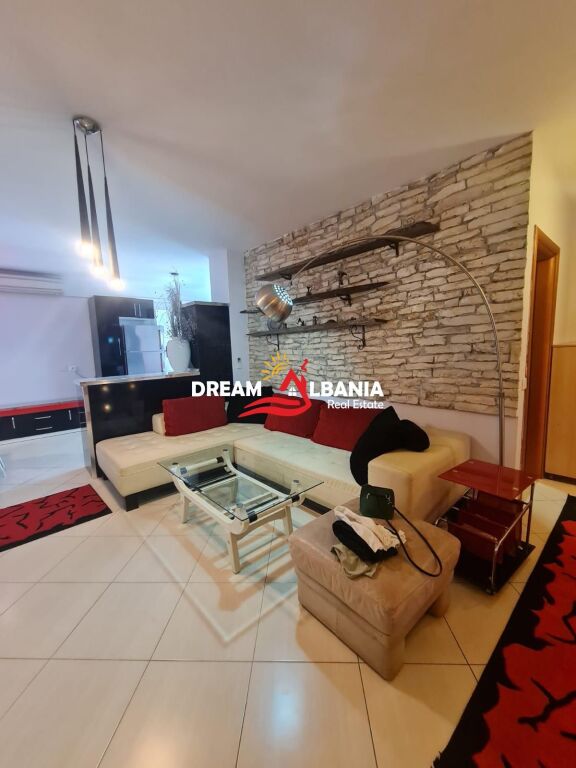 Apartament 2+1 me qera prane Report TV (ID 42215535)