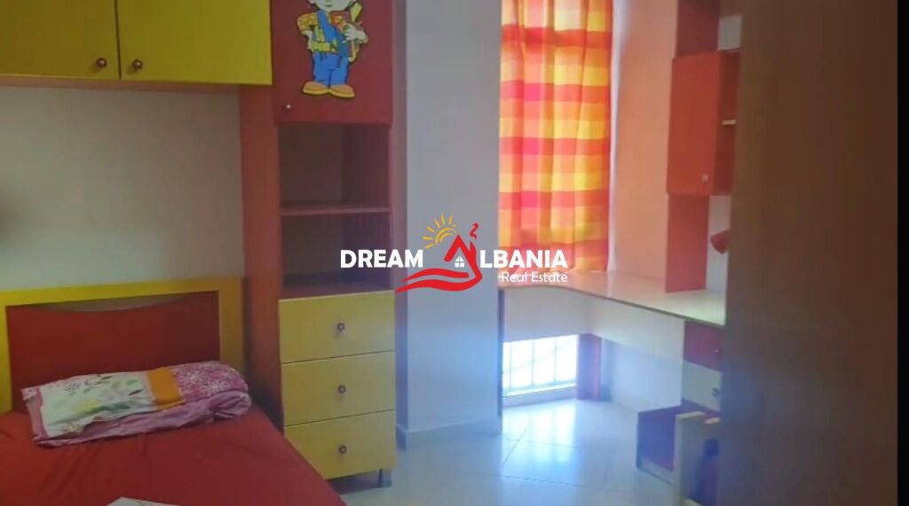 Apartament 2+1 me qera prane Report TV (ID 42215535)