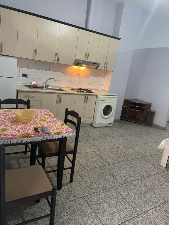 🏡 Jepen me qira në 📍Institut💶 250€/muaj