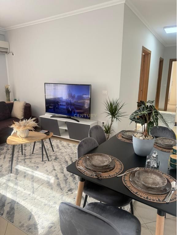 Shitet Apartament 2+1+depo Kompleksi Gener 2