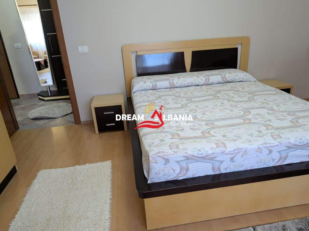 Jepet me Qera Apartament  1+1 tek Rruga e Elbasanit, pranë Shkollës së Baletit ( ID 4211819 )