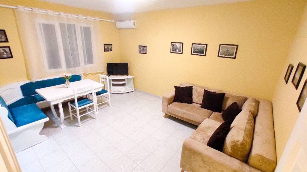 Apartment 1+1 for sale in Lapraka near the dome