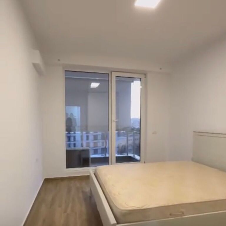 Apartament 1+1 tek Fusha e Aviacionit