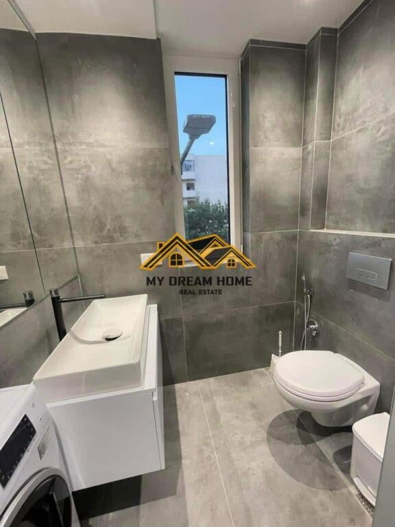 SHITET APARTAMENT 1+1 PRAN RROTA E KUQE, PLAZH DURRES