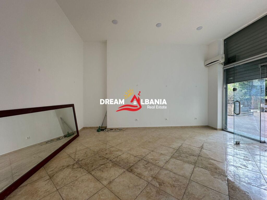 Shop\office for rent in Astir near the roundabout (ID 42611089)