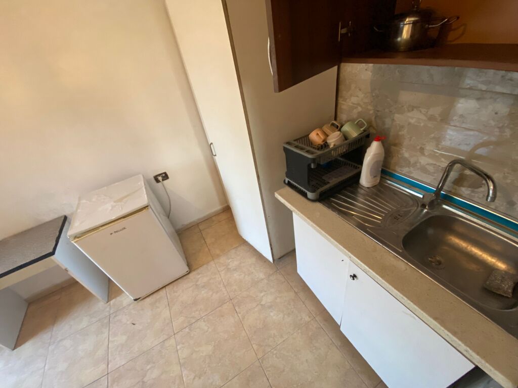 🏠 Jepet Garsioniere me Qera mbi ish Tregun Elektrik, Tiranë
