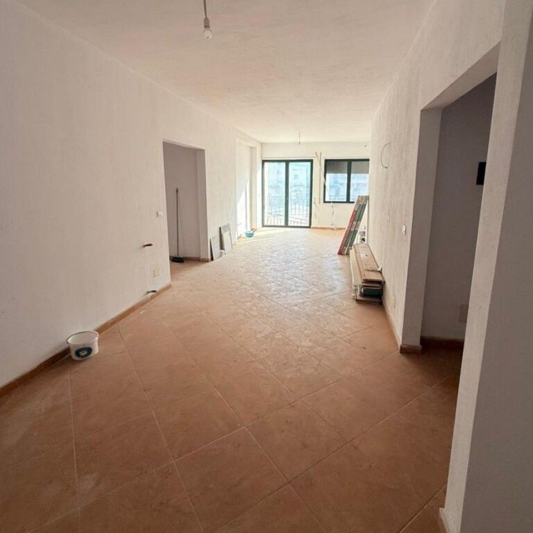 🏡✨ Appartamento 2+1 in Vendita – Sottopassaggio della Comune di Parigi✨🏡