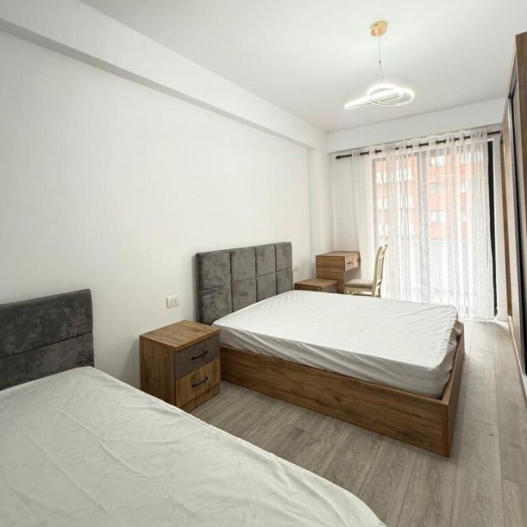 🏡✨ Apartament 2+1 me Verandë me Qira – Liqeni i Thatë, Rr. Peti ✨🏡