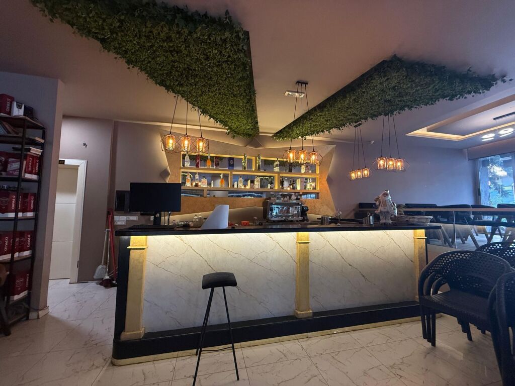 Locale in affitto totalmente investito - Astir