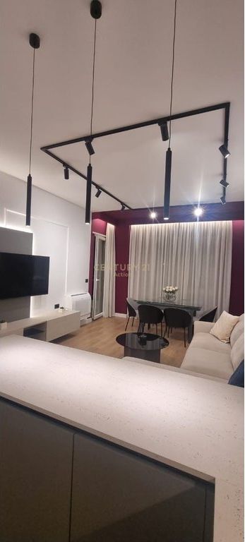 Apartament 2+1 +Post Parkimi Me Qira në Kinostudio, Tiranë - 1000€ | 87 m²!