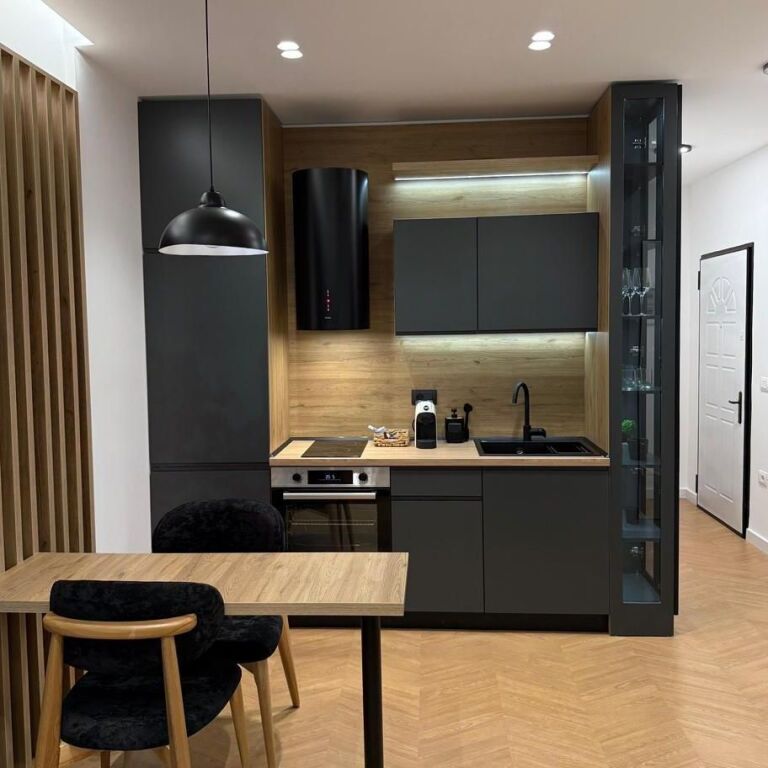 🏡✨ Appartamento di Lusso in Affitto – Lago di Tirana (Giardino Zoologico) ✨🏡