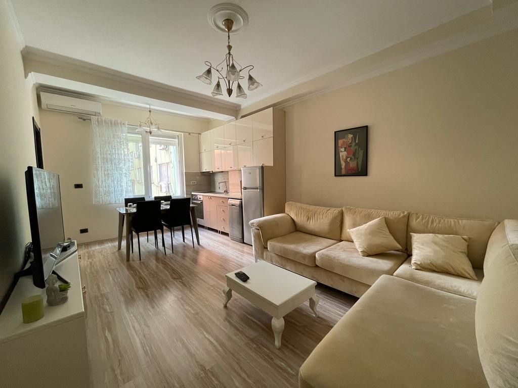 Apartament 1+1+ studio per shitje ne Bllok