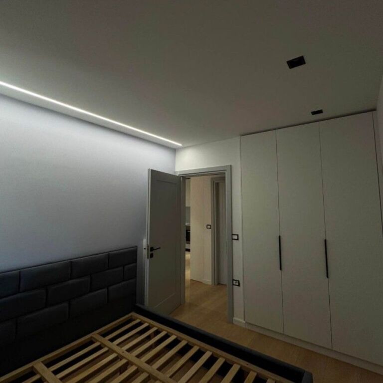 🏡✨ Shitet Apartament 1+1 – Pranë Maternitetit “Koço Gliozheni” ✨🏡