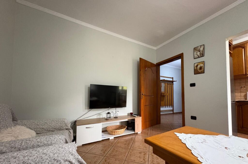 Appartamento 1+1+1 con Balcone in Affitto