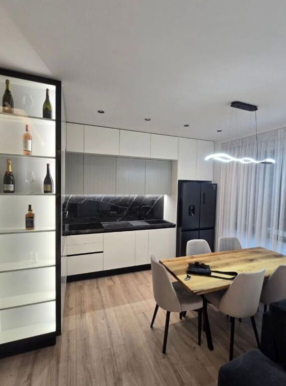 Shitet Apartament 2+1+2 + Garderobë – Rezidenca Erli