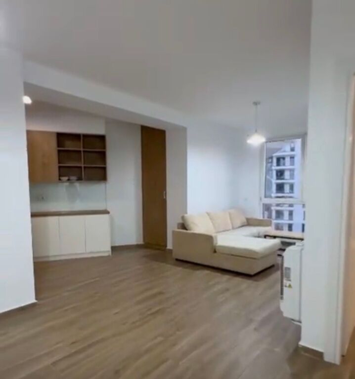 Apartament 1+1 tek Fusha e Aviacionit