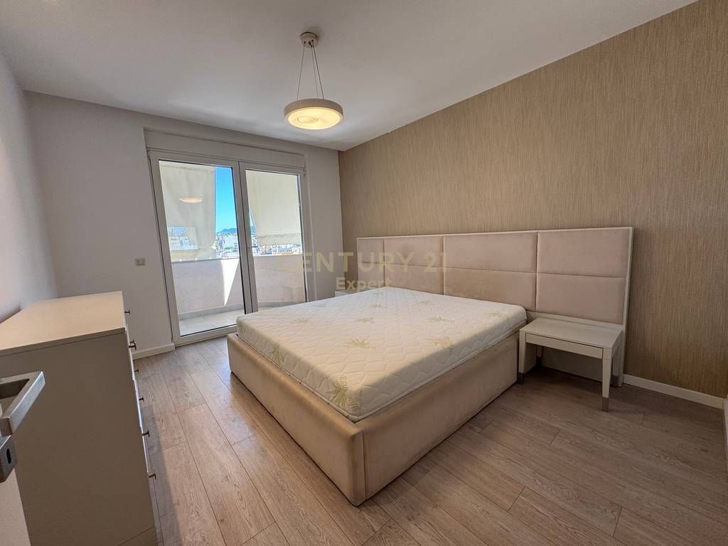 JEPET ME QIRA APARTAMENT 2+1+2 PRANE SHKOLLES SE BALETIT