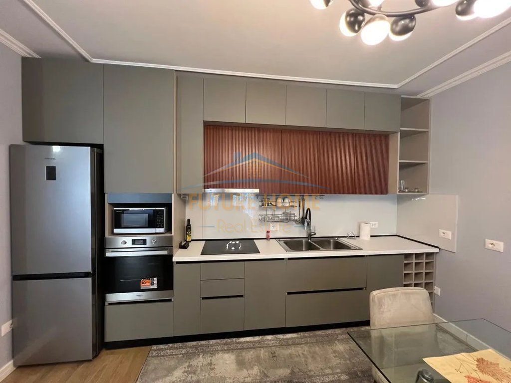 Qera,Apartament 2+1+2,Shkolla e Baletit