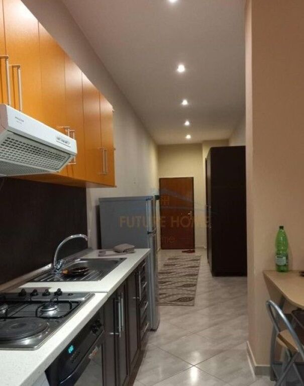 Qera , Garsoniere , Kodra e Diellit , Tirane