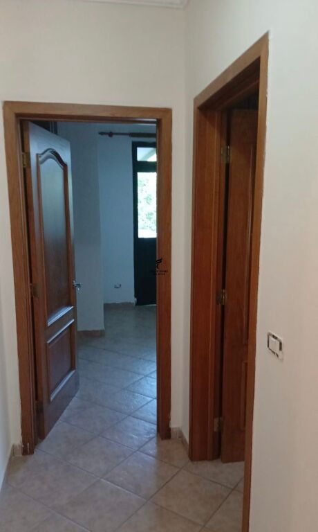 ZYRE ME QERA 120M2 QENDER 120.000 LEKE FH-71006