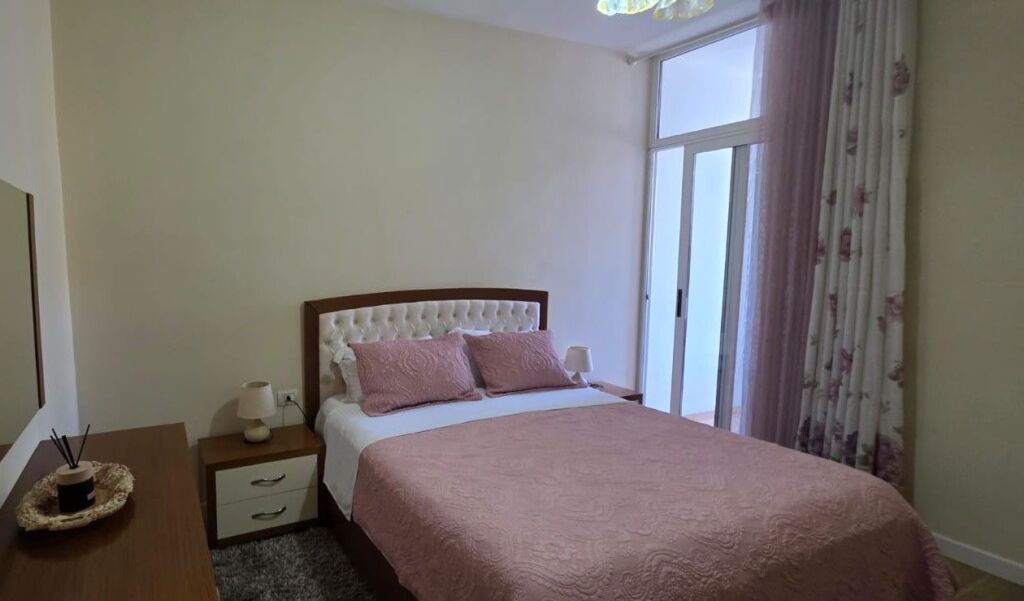 🏡 Jepet me Qira Apartament 2+1 – Liqeni Artificial