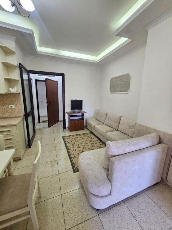 JEPET ME QERA APARTAMENT 1+1 GJYKATES, DURRËS