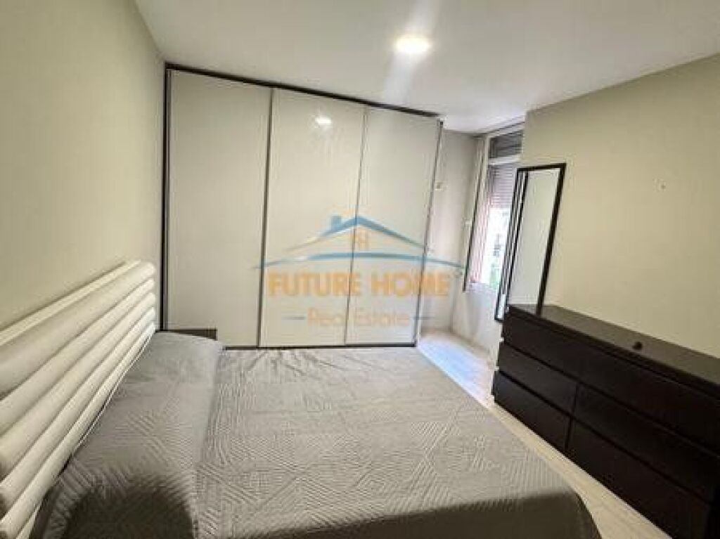 Shitet,Apartament 2+1, Selitë, Tiranë