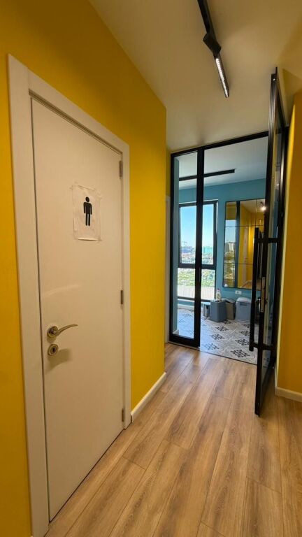 Me Qira,Ambient Biznesi per zyra,Bulevardi Ri