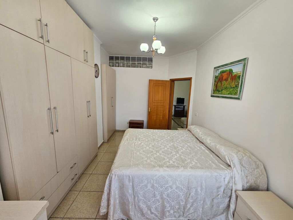 JEPET ME QERA APARTAMENT 1+1 GJYKATES, DURRËS