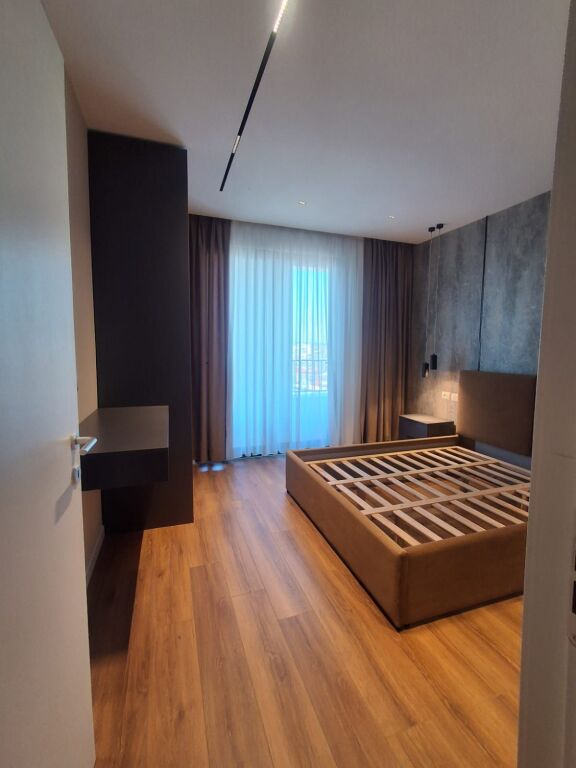 Shitet Apartament 1+1 – Rruga Jordan Misja, Tiranë